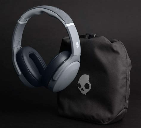 For Android devices: Click “+ <b>Pair</b> New Device” and select <b>Crusher™ Evo</b> to <b>pair</b> your headphones to your device. . Skullcandy crusher evo how to pair